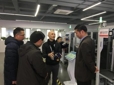 深化校企合作 共促創(chuàng)新發(fā)展 余聯(lián)慶院長(zhǎng)一行赴無錫、上?？疾煺{(diào)研